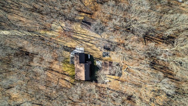 Drone footage of the home & out buildings on the 2.247 acres lot. | Image 39