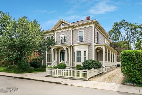 88 Ellery St, Cambridge, MA, 02138-4355 | Card Image