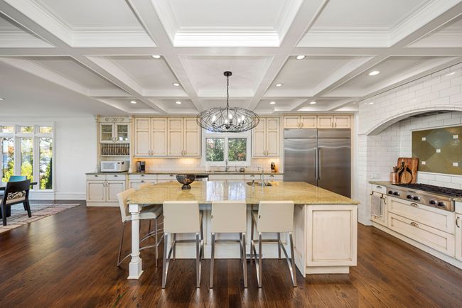 4326 Commerce Rd, House other with 7 bedrooms, 7 bathrooms and null parking in Orchard Lake MI | Image 16