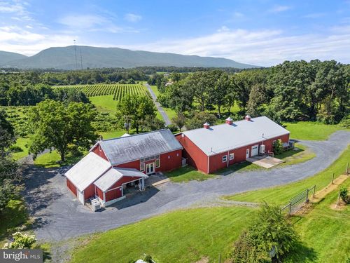 3659 S Ox Rd, EDINBURG, VA, 22824-3624 | Card Image