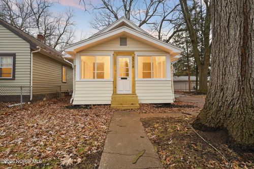 5505 Gay St, Toledo, OH, 43613-1910 | Card Image