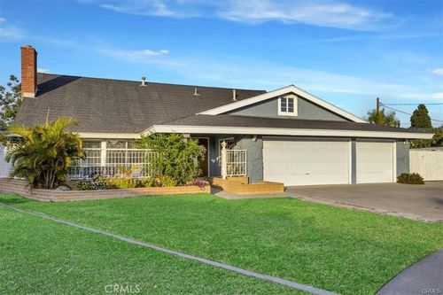 unit-b-604 S Vicki Ln, Anaheim, CA, 92804-3288 | Card Image