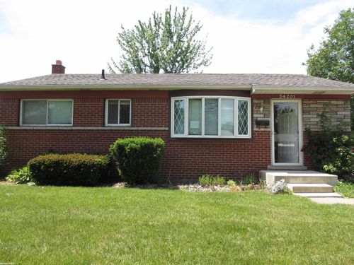 34201 Whittaker Street, Clinton Charter Township, MI, 48035 | Card Image