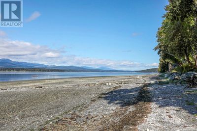 5791 Lacon Rd, House other with 2 bedrooms, 1 bathrooms and 4 parking in Denman Island BC | Image 2