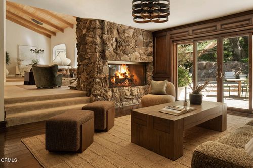 31730 Saddletree Dr, Westlake Village, CA, 91361-4704 | Card Image