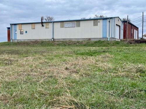 2391 Se Us Highway 169, Gower, MO, 64454 | Card Image