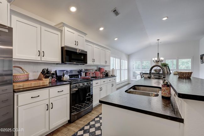 710 Wisteria Ln, House other with 4 bedrooms, 3 bathrooms and null parking in Carl Junction MO | Image 26
