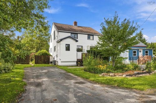 1556 St Margarets Bay Road, Lakeside, NS, B3T1A9 | Card Image