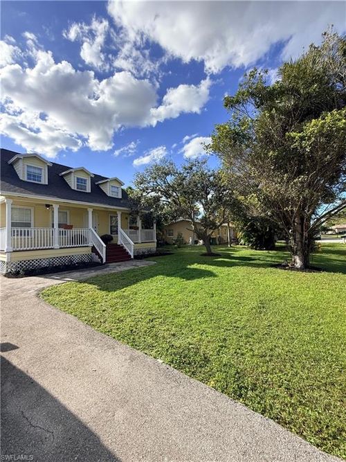 4934 Cortez Cir, NAPLES, FL, 34112-6937 | Card Image