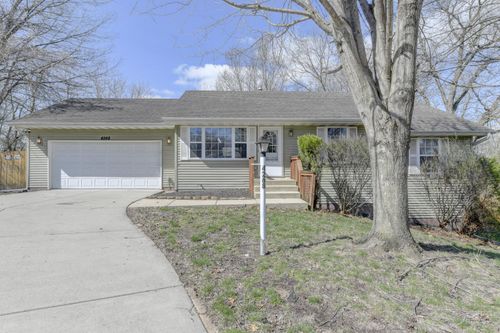 4268 Deer Run Ct, Lake Station, IN, 46405-2413 | Card Image