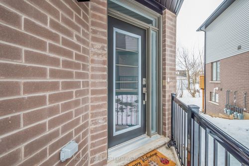 3981 Crown St, Beamsville, ON, L3J0S7 | Card Image