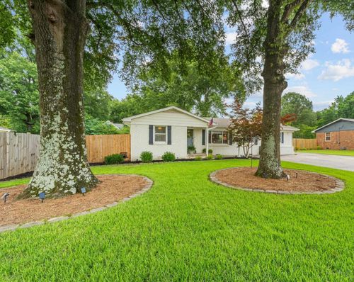 380 S Center St, Collierville, TN, 38017-3909 | Card Image