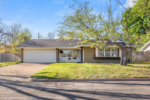 5137 Lake Placid Pl, Waco, TX, 76710-2924 | Card Image