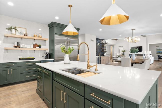 Photo representation of similar home. Some features shown may be optional. | Image 10