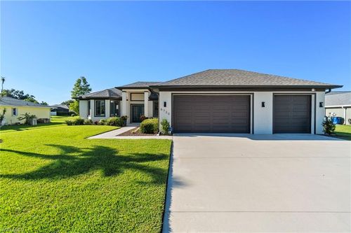 6730 Eagle Tree Ct, NORTH FORT MYERS, FL, 33917-8229 | Card Image