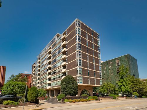 93-552 N Neville St, Oakland, PA, 15213-2831 | Card Image