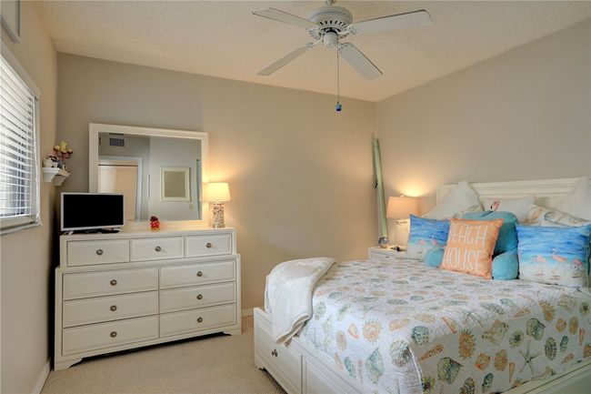 APT-306 - 6175 S Mirror Lake Dr, House attached with 2 bedrooms, 2 bathrooms and null parking in Sebastian FL | Image 18