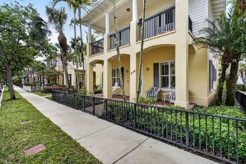 216 W Bay Cedar Cir, Jupiter, FL, 33458-7123 | Card Image