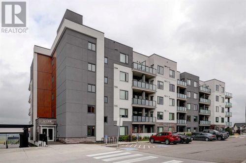 138 Sage Valley Common Nw, Calgary, AB, T3R1X7 | Card Image