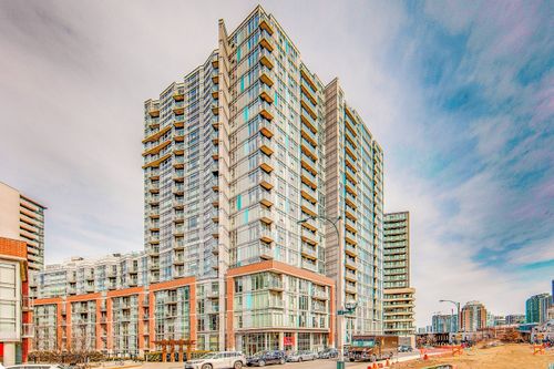 1801-150 Sudbury St, Toronto, ON, M6J3S8 | Card Image