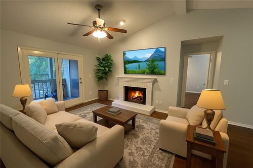 528 Warm Springs Cir, Roswell, GA, 30075-4972 | Card Image