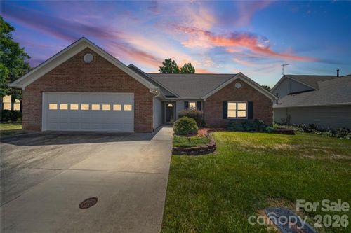 110 Hidden Creek Cir, Salisbury, NC, 28147-7215 | Card Image