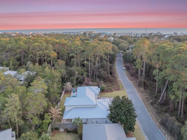 290 Seabreeze Blvd | Image 77