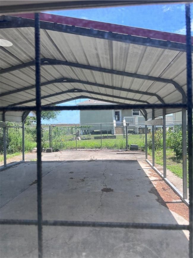 806 Dakota St, House other with 4 bedrooms, 3 bathrooms and 4 parking in Robstown TX | Image 35