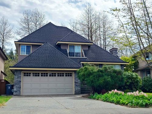 20566 89b Ave, Langley, BC, V1M2P2 | Card Image