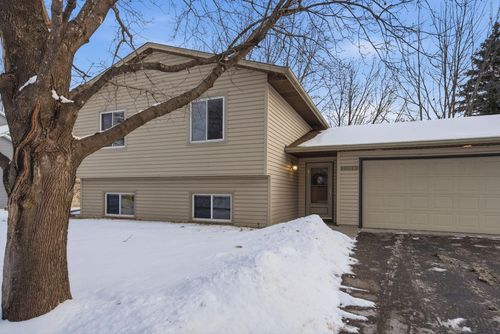 10029 108th Pl N, Maple Grove, MN, 55369-2742 | Card Image
