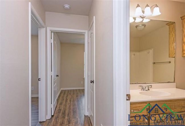 816 Toler Rd, Townhouse with 3 bedrooms, 2 bathrooms and null parking in Longview TX | Image 13