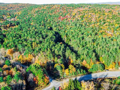 40 E Putney Brook Rd, Putney, VT, 05346-8795 | Card Image