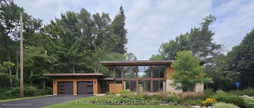 20 Robin Crescent, Beacon Hill North - South and Area, ON, K1H7H7 | Card Image