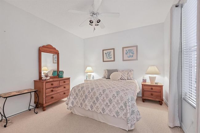 UNIT-1215 - 9641 Castle Point Dr, Condo with 2 bedrooms, 2 bathrooms and null parking in Sarasota FL | Image 27