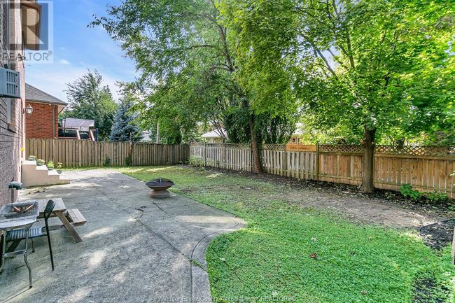 3741 Inglewood Ave, House other with 6 bedrooms, 5 bathrooms and null parking in Windsor ON | Image 44
