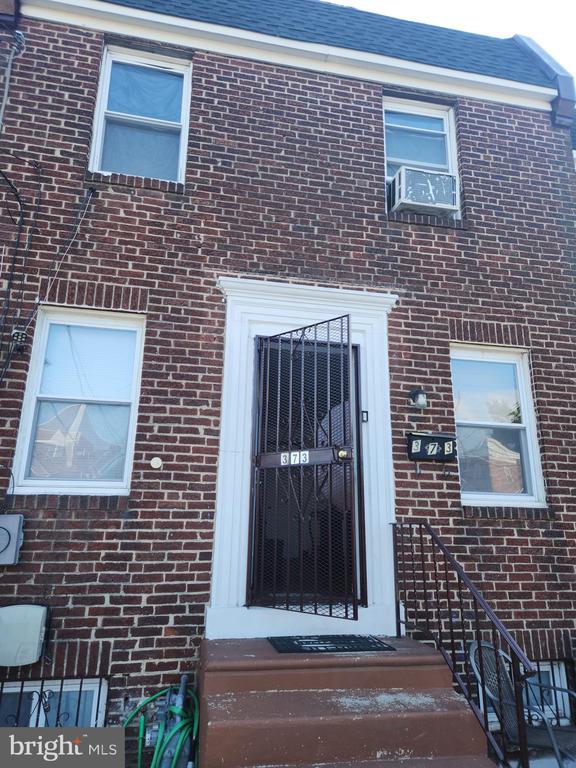 Rand St, Camden, NJ 08105