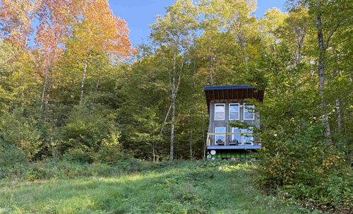 1125 Ring Rd, Waterbury Ctr, VT, 05677-4427 | Card Image