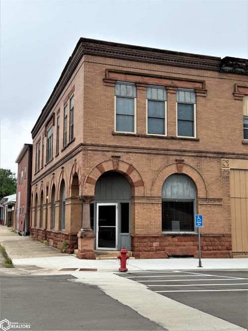 160 S Jackson St, Thompson, IA, 50478 | Card Image