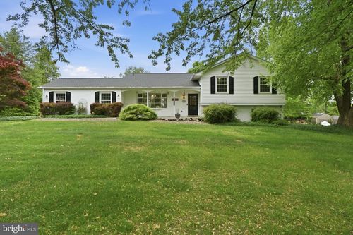 9809 Sunset Dr, ROCKVILLE, MD, 20850-3607 | Card Image