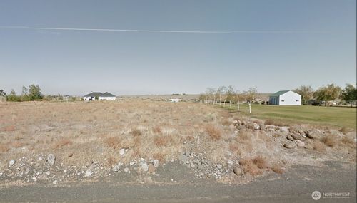 5590 Panorama Dr Ne, Moses Lake, WA, 98837-8765 | Card Image