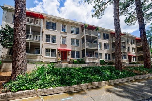 b5-2214 Peachtree Road Nw, Atlanta, GA, 30309 | Card Image