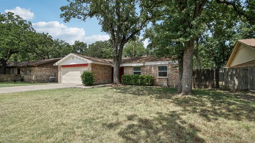 3411 Bob O Link Ln, Denton, TX, 76209-4843 | Card Image