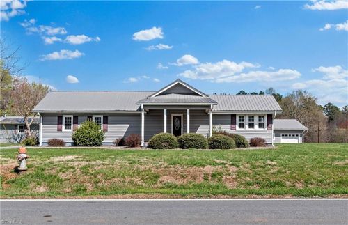 613 E Main St, Boonville, NC, 27011-8787 | Card Image