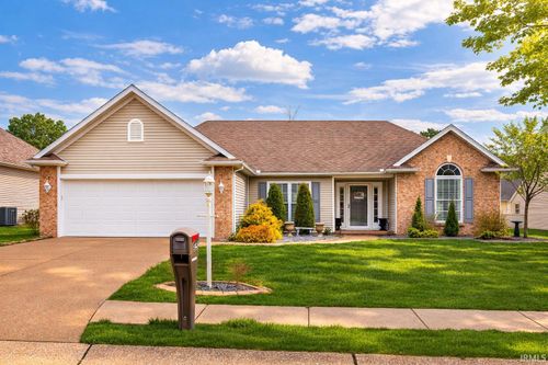 3748 Collingswood Dr, Evansville, IN, 47725-8236 | Card Image