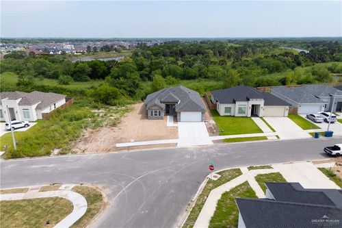 8830 Wentz Lk, Brownsville, TX, 78520-1800 | Card Image