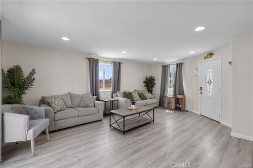48240 90th St W, Lancaster, CA, 93536 | Card Image