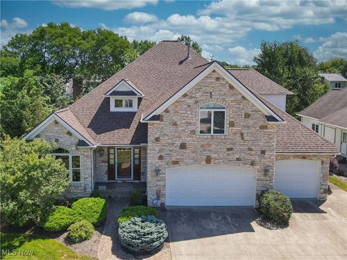 2142 Kirtland Pl, Hudson, OH, 44236-5307 | Card Image