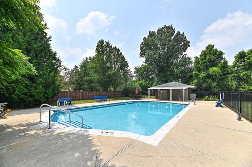 8415979 Menomonee Ave, Menomonee Falls, WI, 53051-3075 | Card Image