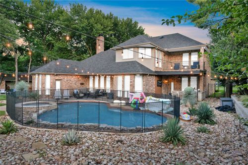 2304 Fairway Cir, Heath, TX, 75032-1916 | Card Image