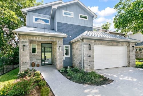 2526 River Oaks Dr, Kingsland, TX, 78639-5243 | Card Image